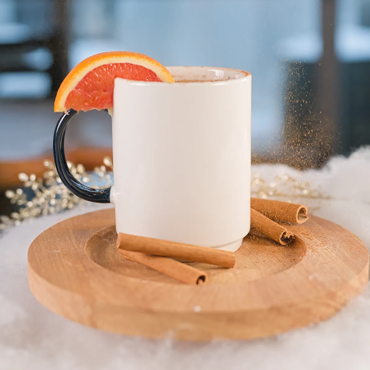 Cinnamon syrup and orange sweet cream emulsion with espresso and milk.